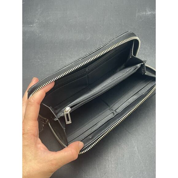 Black Guess Zip Up Wallet Wristlet - Picture 3 of 7